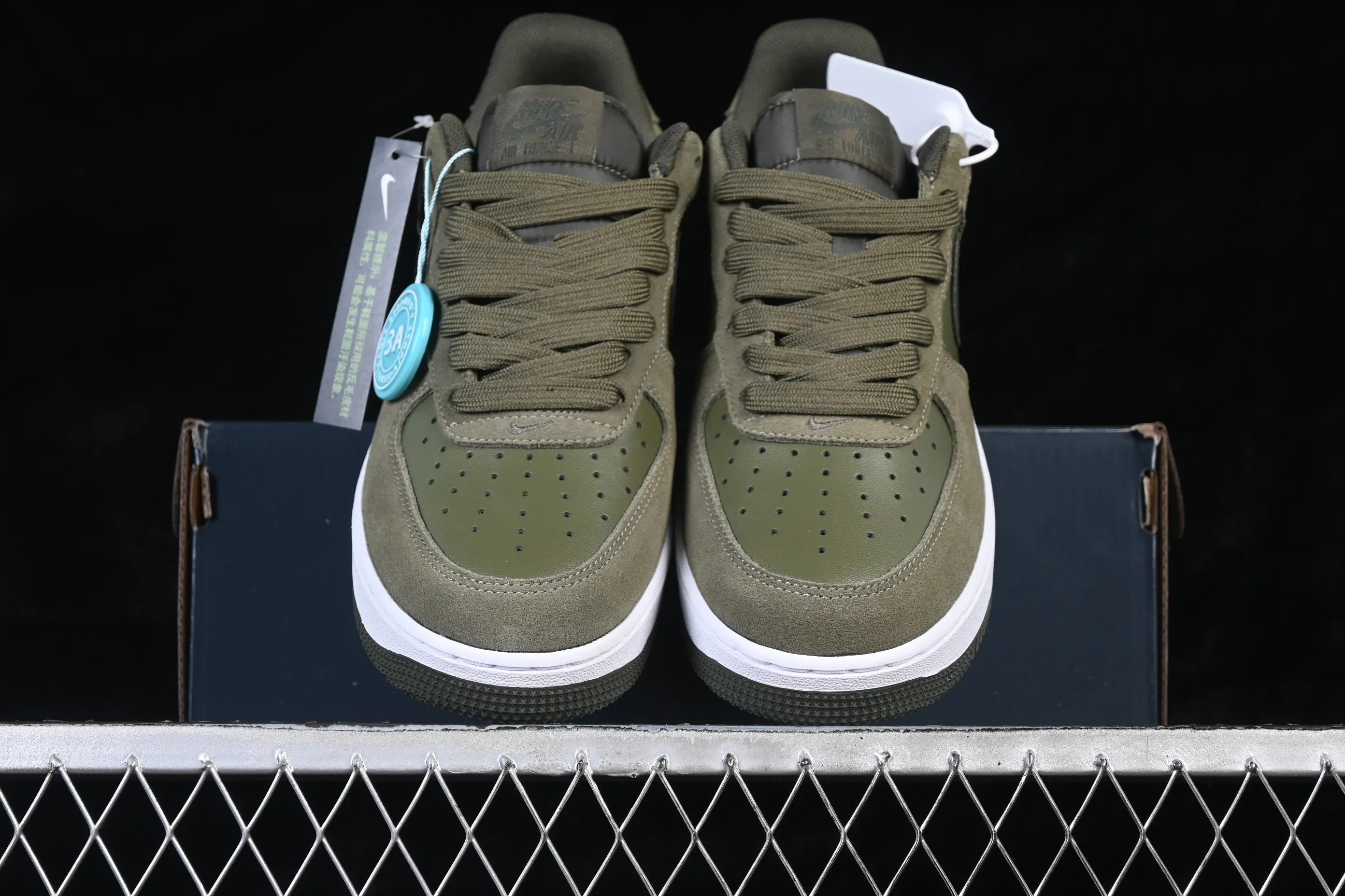 All categories Nk Air Force 1 Air Force series Nk Air Force 1 Low Air Force low-top Nike Air Force 1'07 Low Air Force 1 low-top casual sneakers IB6388-200
